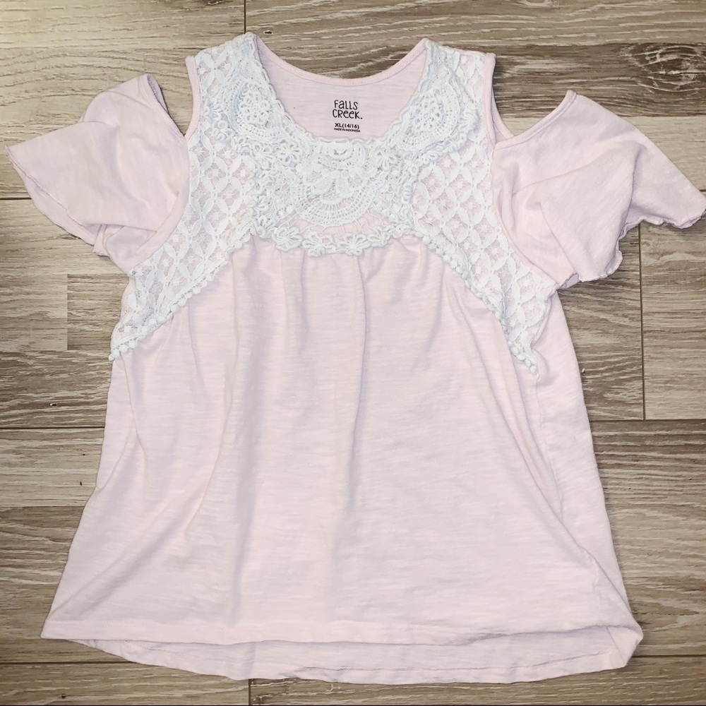 Girl’s Off The Shoulder Light Pink Top Size XL